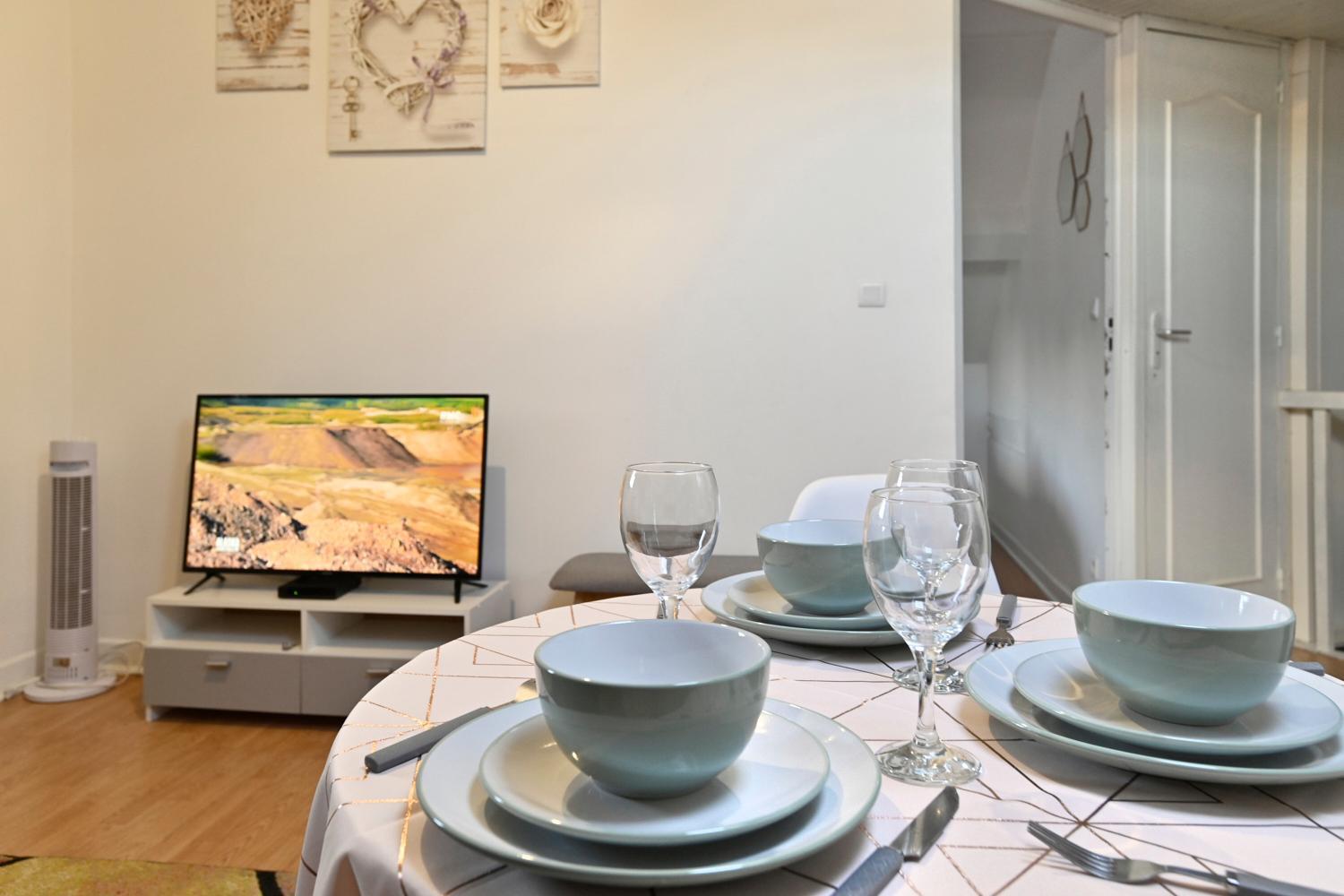 T2 Cosy Et Lumineux - Proche Centre Et Commodites Saint-Quentin  Exterior foto